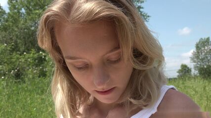 Outdoor Sex With Teen GF